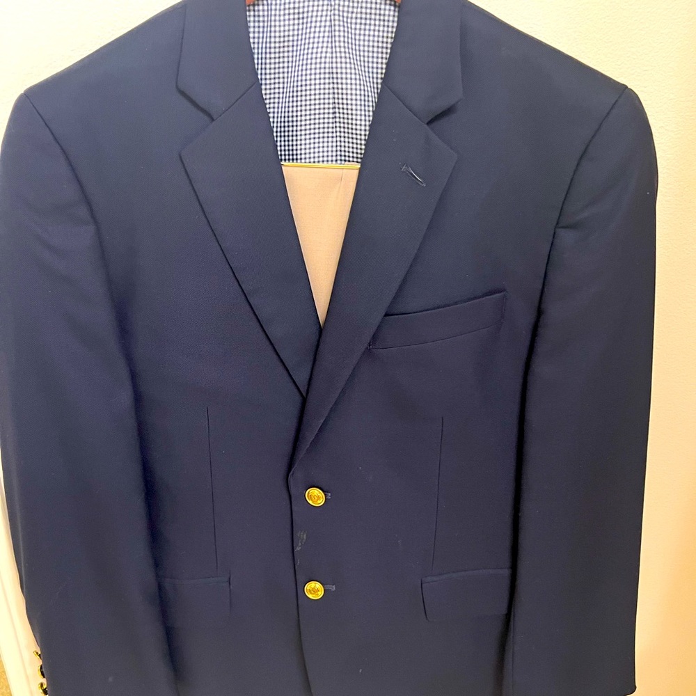 Stanford Navy classic sport coat with gold buttons. Size 38 Short